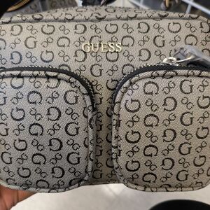 GUESS Gray Monogram Women's Purse 🤩
